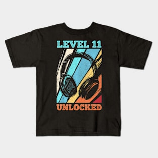 11th Birthday Video Gamer Level 11 Unlocked Kids T-Shirt